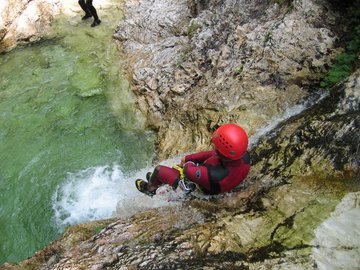 Adrenalinski športi - Canyoning Adrenalinski športi - Canyoning