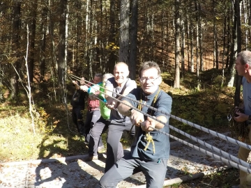 Teambuilding - vlečenje vrvi - preživetje v naravi Teambuilding - vlečenje vrvi - preživetje v naravi