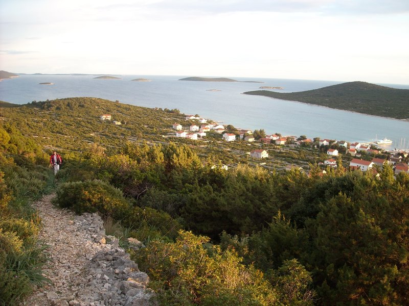 Jadranje in trekingi na otokih