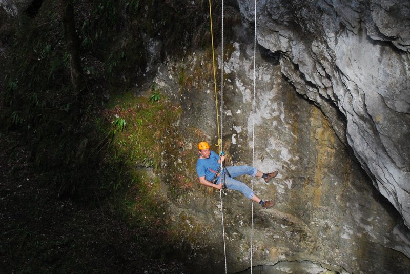 Preživetje v naravi ultimate delavnica Ultimate Survival - Abseiling
