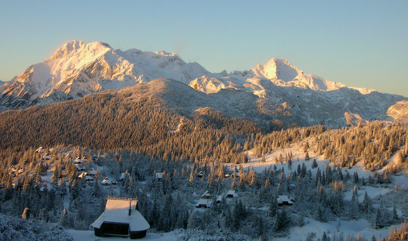 Zimski teambuilding programi - Velika Planina